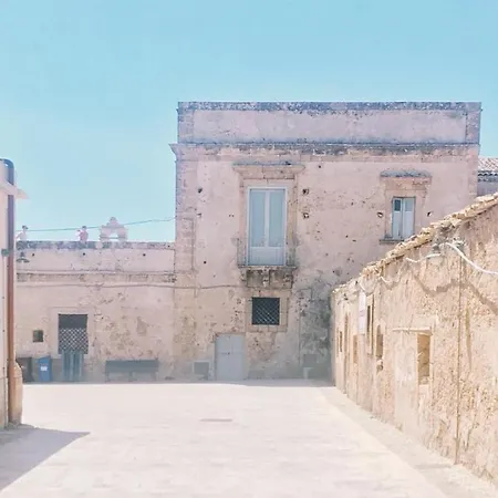 Diga Affittacamere Marzamemi